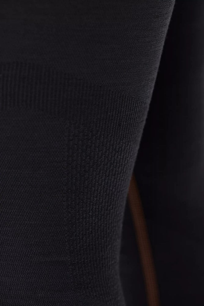 Seamless Base Layer, Heat Regulating Wool Top