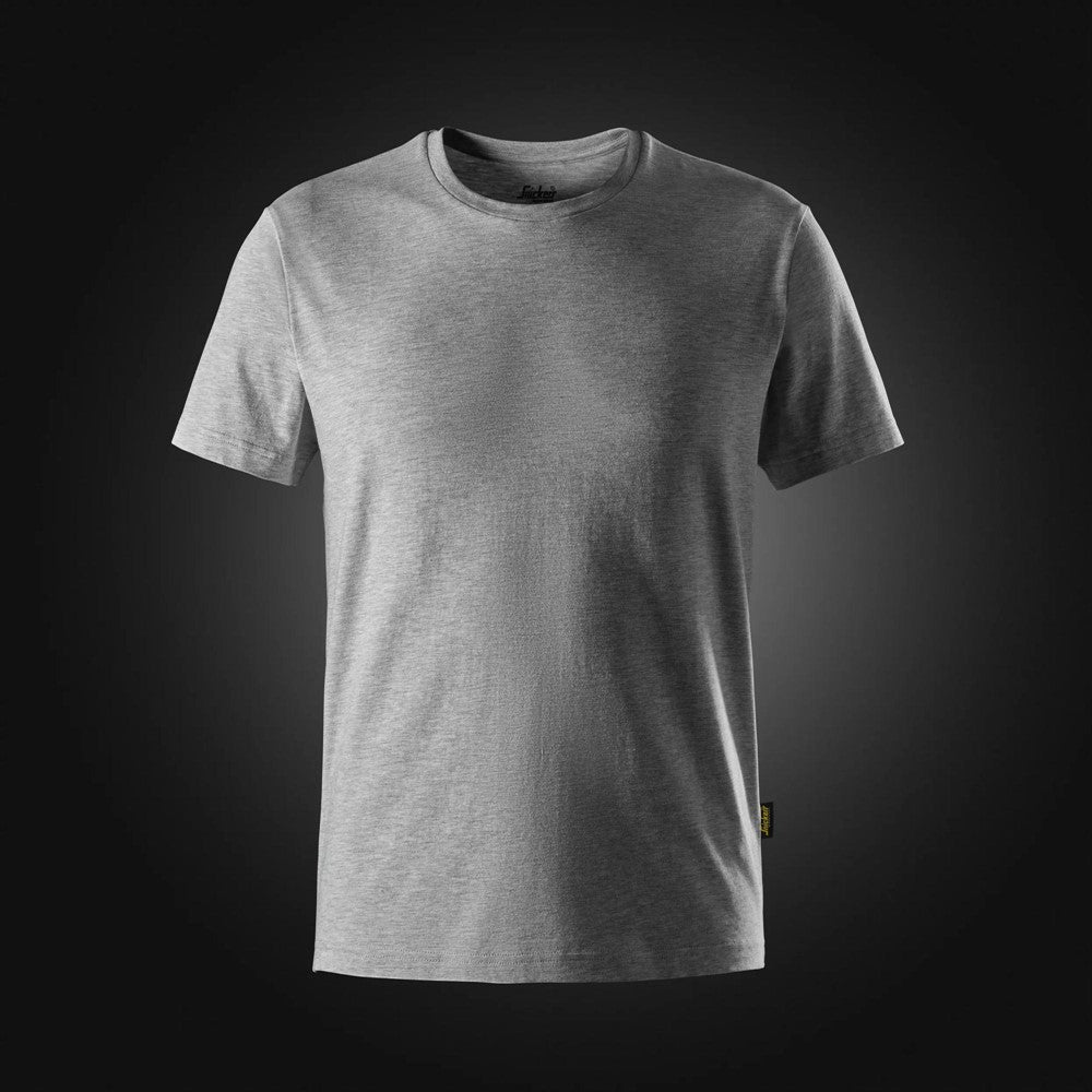 T-shirt med smal passform
