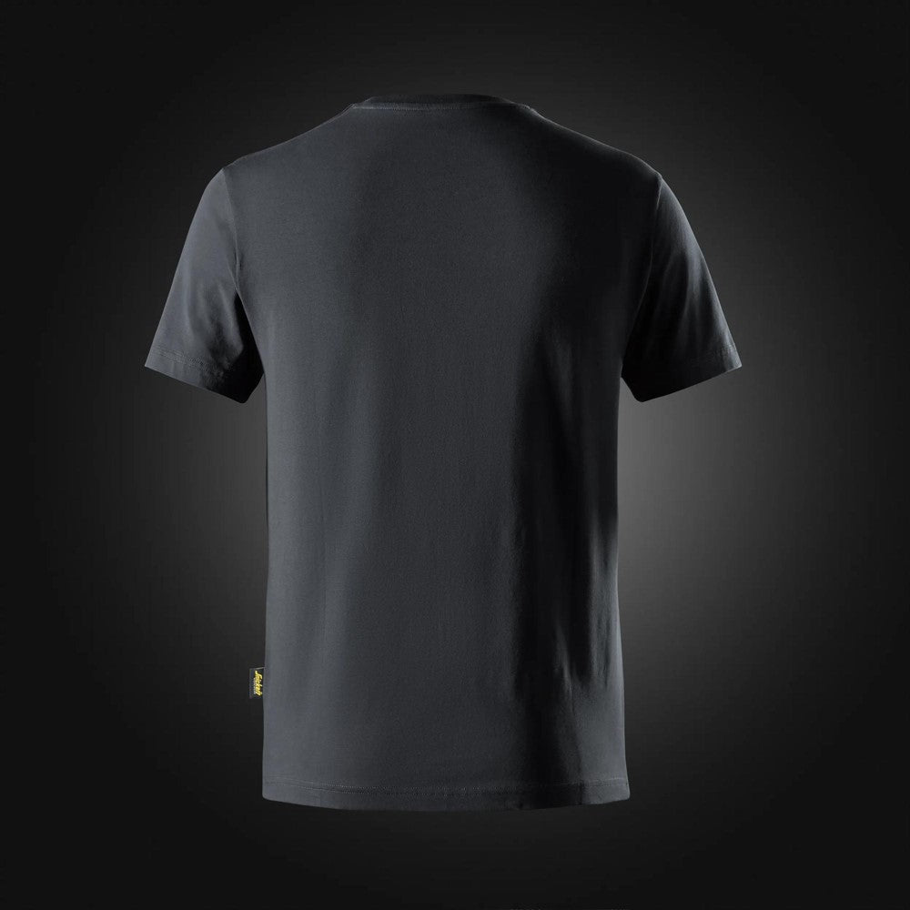 T-shirt med smal passform